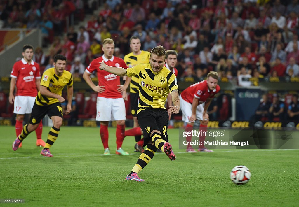 1. FSV Mainz 05 v Borussia Dortmund - Bundesliga