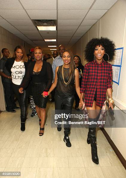 Artists Queen Latifah, Yo-Yo, MC Lyte and Brandy pose backstage at ...