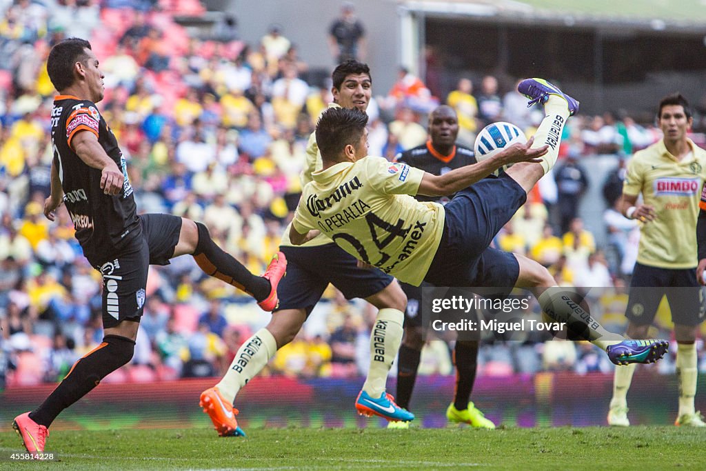 America v Pachuca - Apertura 2014 Liga MX