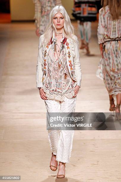 Model walks the runway during the Etro Ready to Wear show as a part of Milan Fashion Week Womenswear Spring/Summer 2015 on September 19, 2014 in...