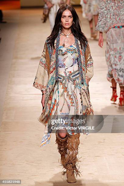 Model walks the runway during the Etro Ready to Wear show as a part of Milan Fashion Week Womenswear Spring/Summer 2015 on September 19, 2014 in...