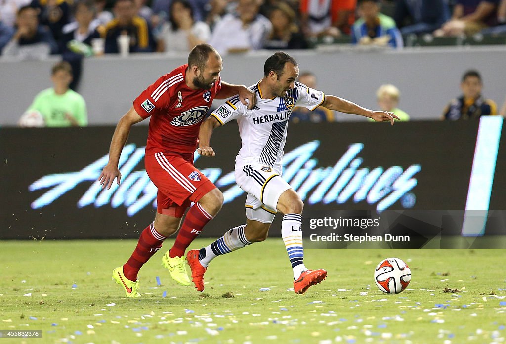 FC Dallas v Los Angeles Galaxy