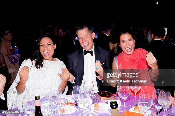 Rosario Dawson attends the amfAR Milano 2014 - Gala Dinner and Auction as part of Milan Fashion Week Womenswear Spring/Summer 2015 on September 20,...
