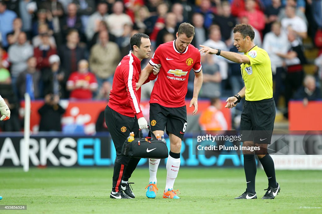 Leicester City v Manchester United - Premier League