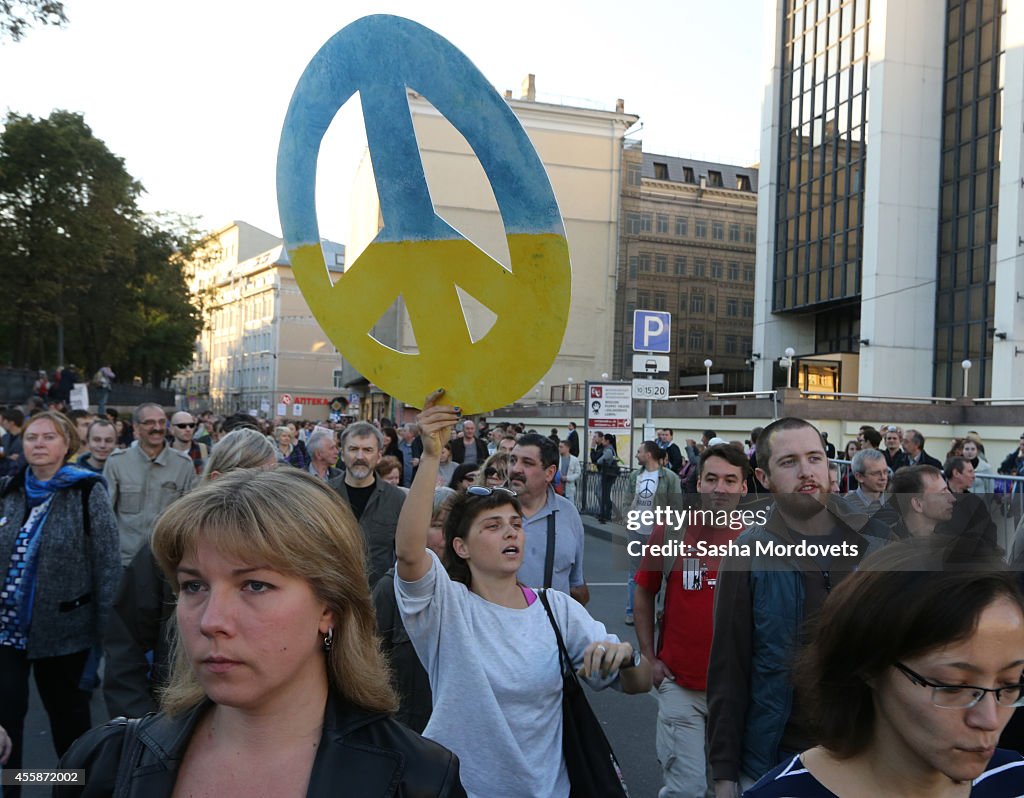 Anti-Putin Opposition Holds Rally Against the War In Ukraine