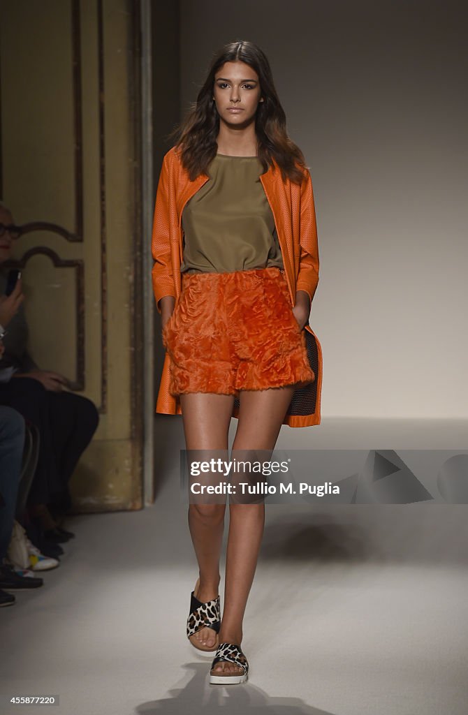 Simonetta Ravizza - Runway - Milan Fashion Week Womenswear Spring/Summer 2015