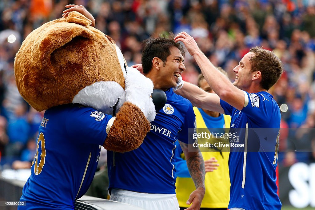 Leicester City v Manchester United - Premier League