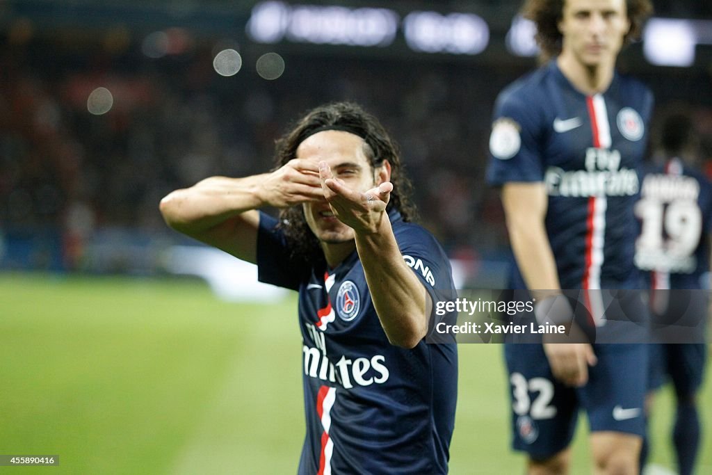 Paris Saint-Germain FC v Olympique Lyonnais FC - Ligue 1