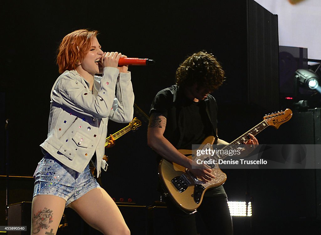 2014 iHeartRadio Music Festival - Night 2 - Show