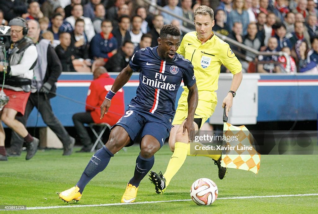 Paris Saint-Germain FC v Olympique Lyonnais FC - Ligue 1