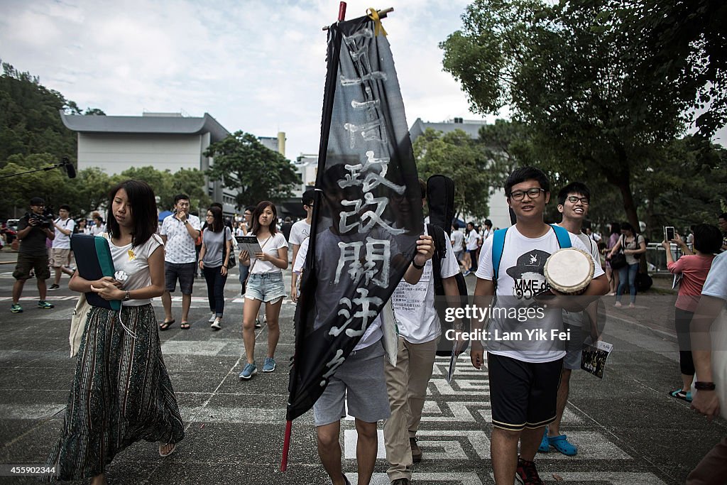 Hong Kong Students Begin Pro Democracy Strike