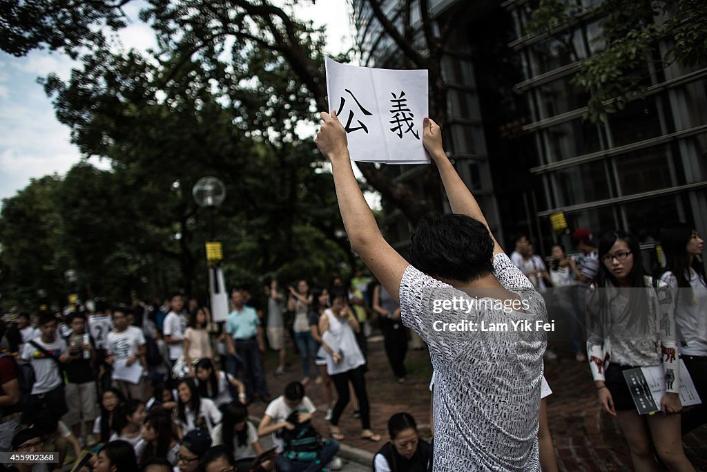 Hong Kong Students Begin Pro Democracy Strike