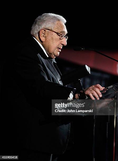 Fromer Secretary of State Henry Kissinger speaks during the 2014 Atlantic Council's Global Citizen Awards at Natural History Museum on September 21,...