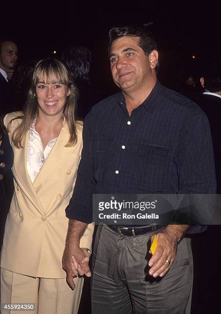 Actor Dan Lauria and wife Eileen Cregg attend "A Bronx Tale" Westwood Premiere on September 23, 1994 at the DGA Theatre in West Hollywood, California.