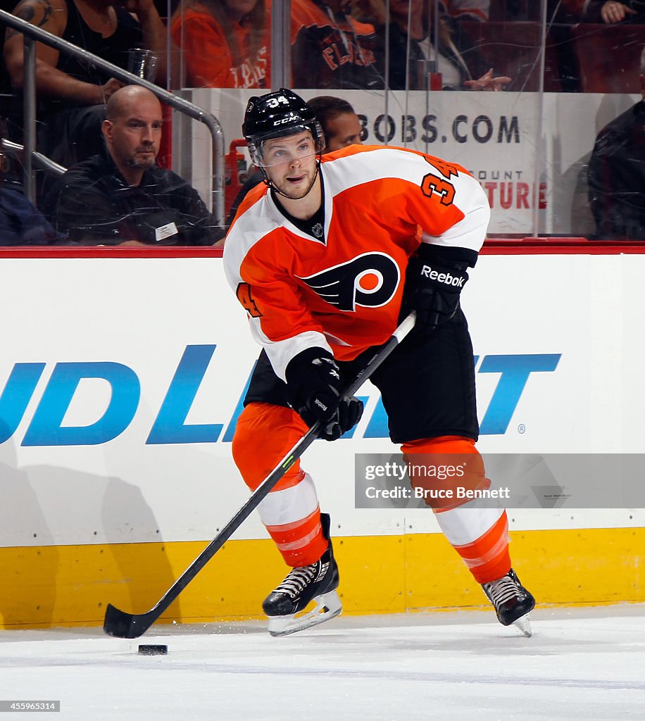 Washington Capitals v Philadelphia Flyers