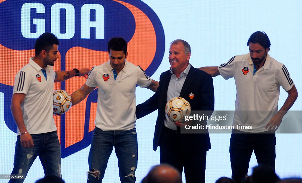 Virat Kohli And Varun Dhawan With Robert Pires At FC Goa Jersey Launch