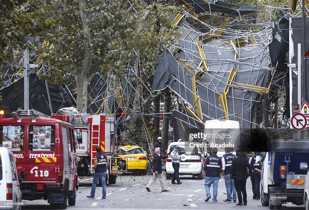 Structural framework collapsed in Istanbul