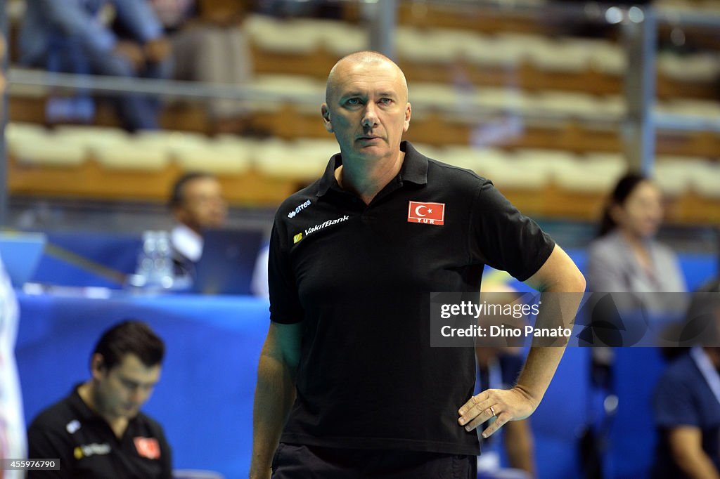 Serbia v Turkey - FIVB Women's World Championship