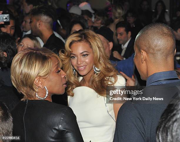 Mary J. Blige and Beyonce on dance floor at the Lorraine Schwartz "2BHAPPY" Launch Event held at Lavo