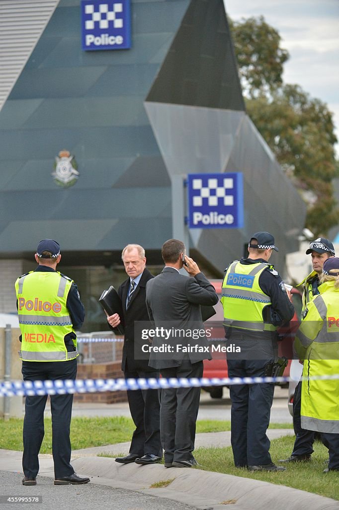 Man Killed After Altercation With Counter Terrorism Officers In Melbourne