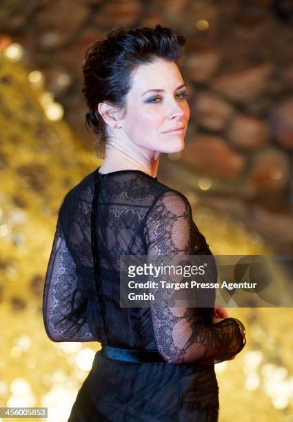 Evangeline Lilly attends the German premiere of the film 'The Hobbit: The Desolation Of Smaug' at Sony Centre on December 9, 2013 in Berlin, Germany.
