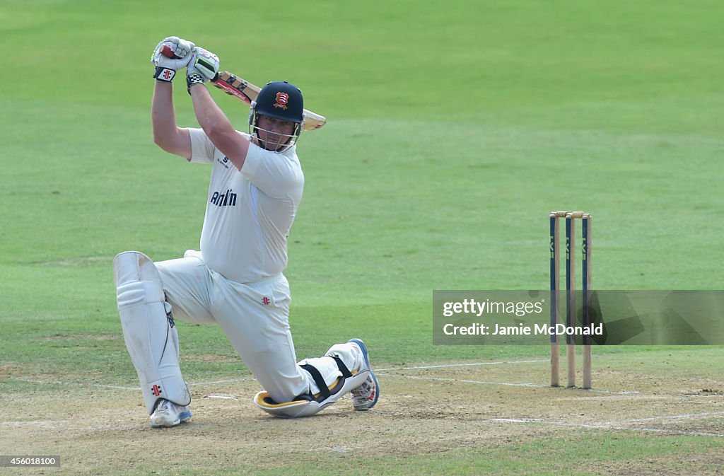 Essex v Worcestershire - LV County Championship