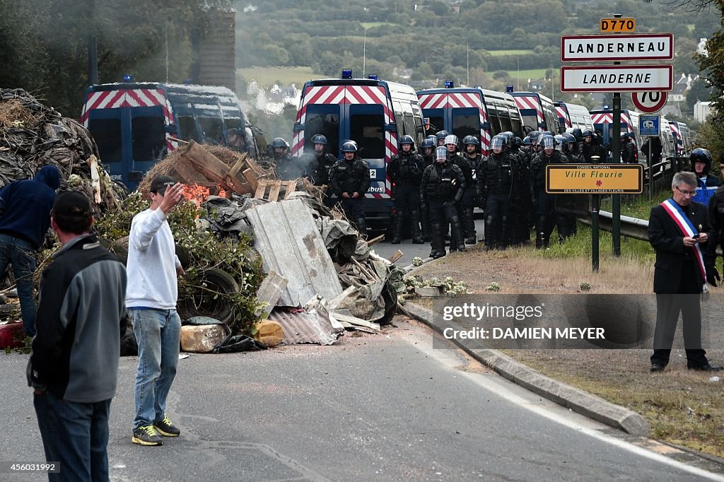 FRANCE-SOCIAL-TAX-FARMERS