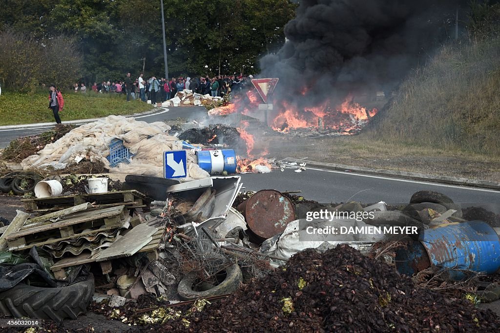 FRANCE-SOCIAL-TAX-FARMERS