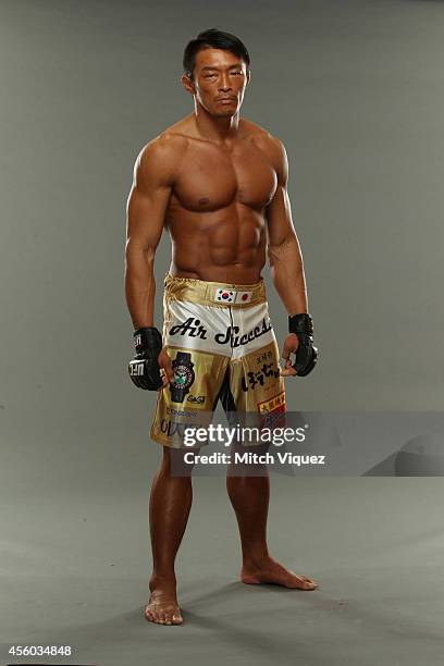 Yoshihiro Akiyama Photos and Premium High Res Pictures - Getty Images