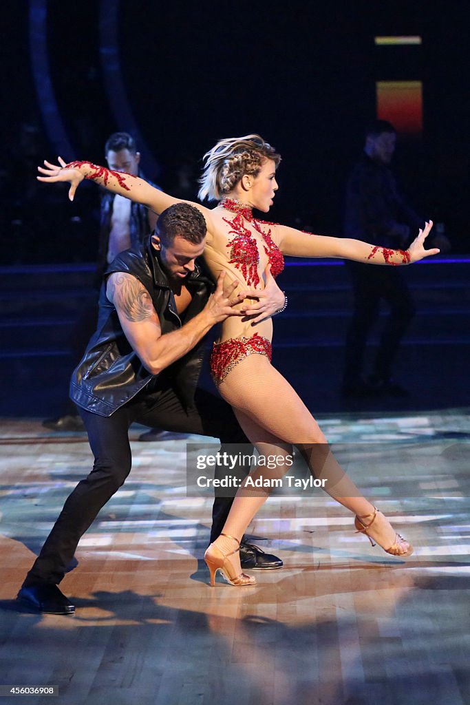 ABC's "Dancing With the Stars" - Season 19 - Week Two