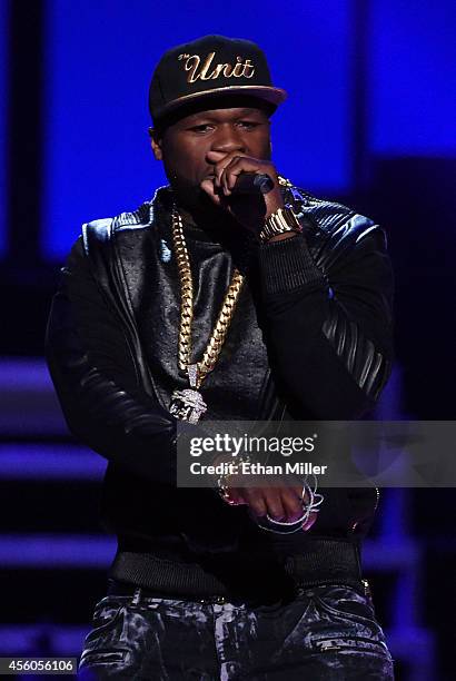 50 Cent G Unit Heart Radio Photos and Premium High Res Pictures - Getty ...