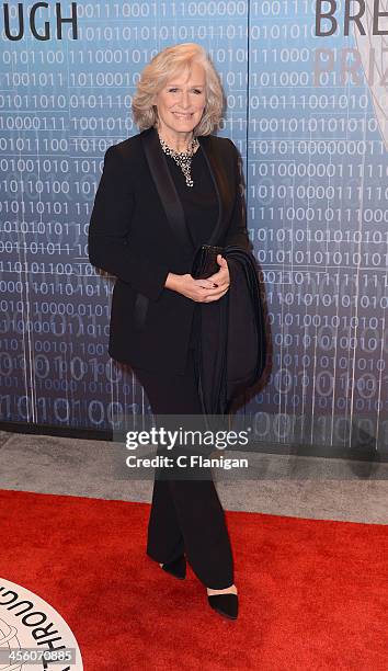 Actress Glenn Close arrives at the Breakthrough Prize Inaugural Ceremony at NASA Ames Research Center on December 12, 2013 in Mountain View,...