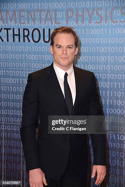 Actor Michael C. Hall arrives at the Breakthrough Prize Inaugural Ceremony at NASA Ames Research Center on December 12, 2013 in Mountain View,...