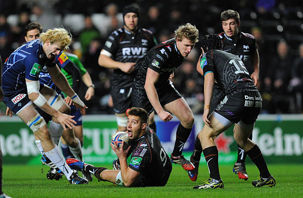 GBR: Ospreys v Castres Olympique - Heineken Cup