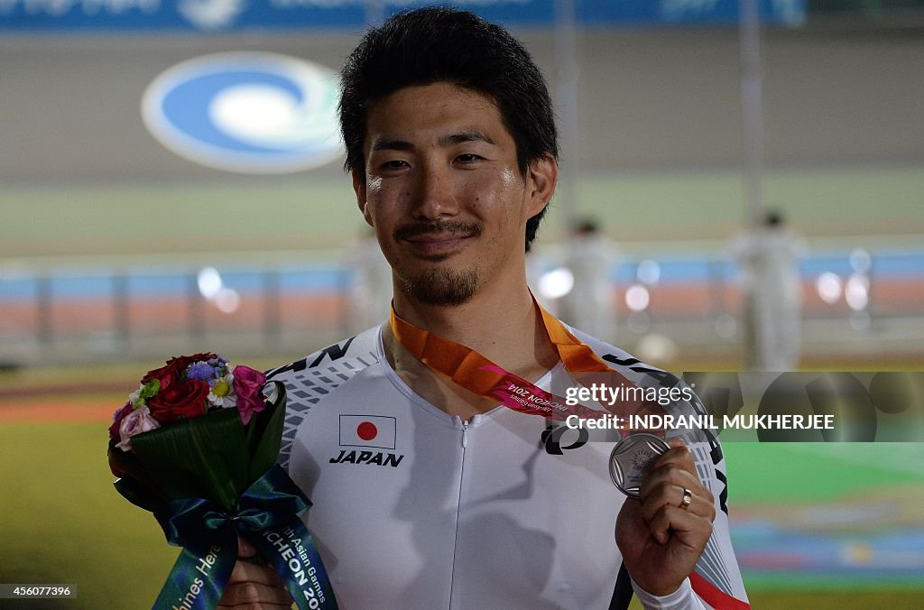 ASIAD-2014-CYCLING-MEDALS