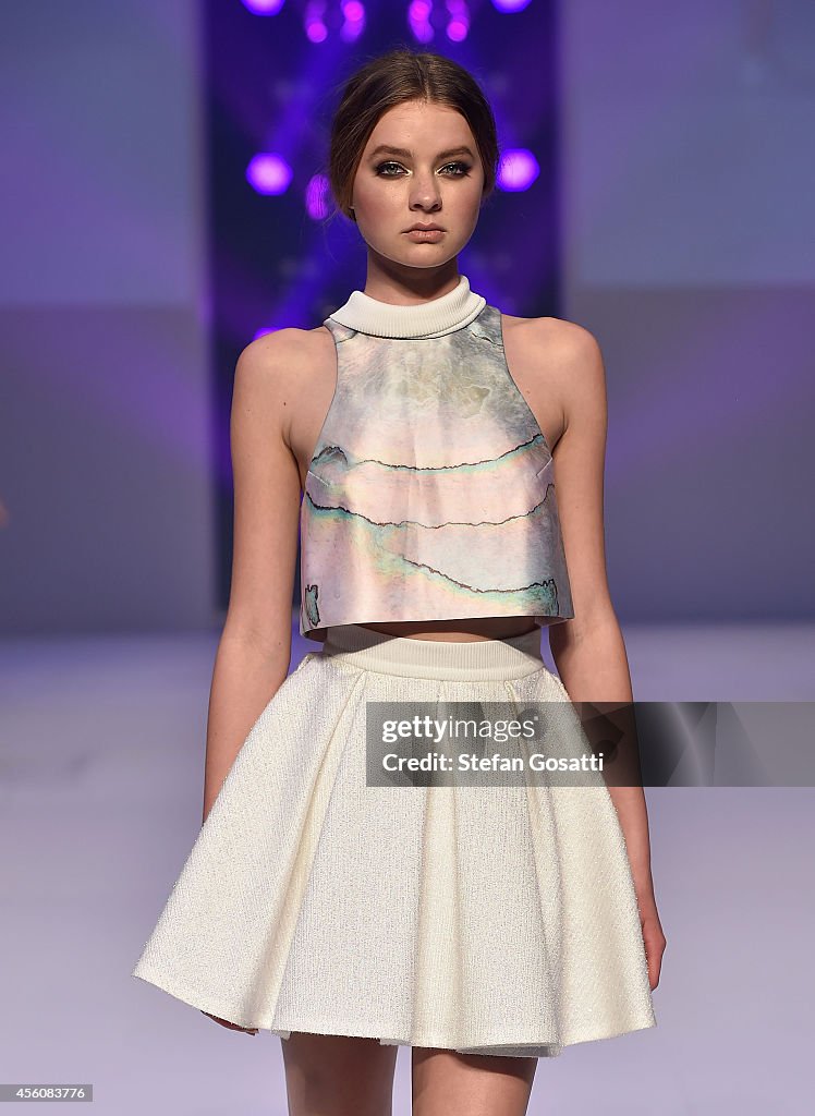 MB Presents Australian Style - Runway - MBFFS 2014