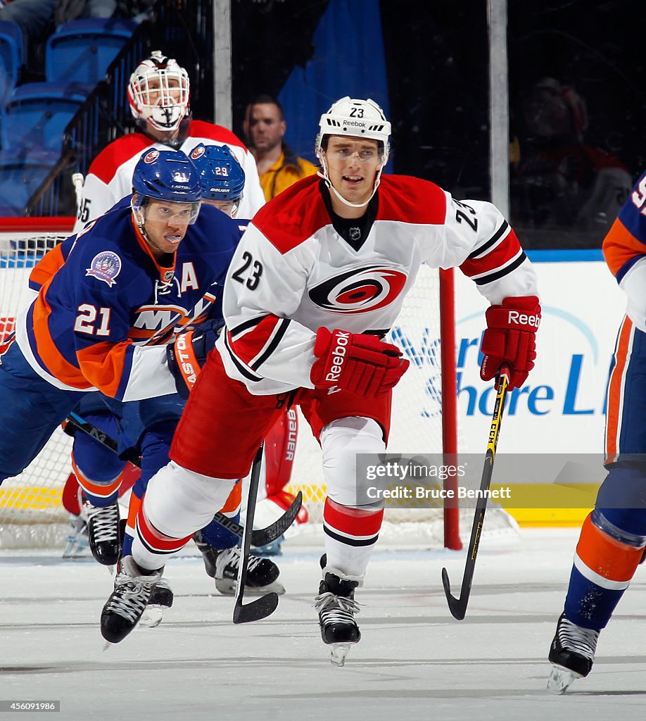 Carolina Hurricanes v New York Islanders