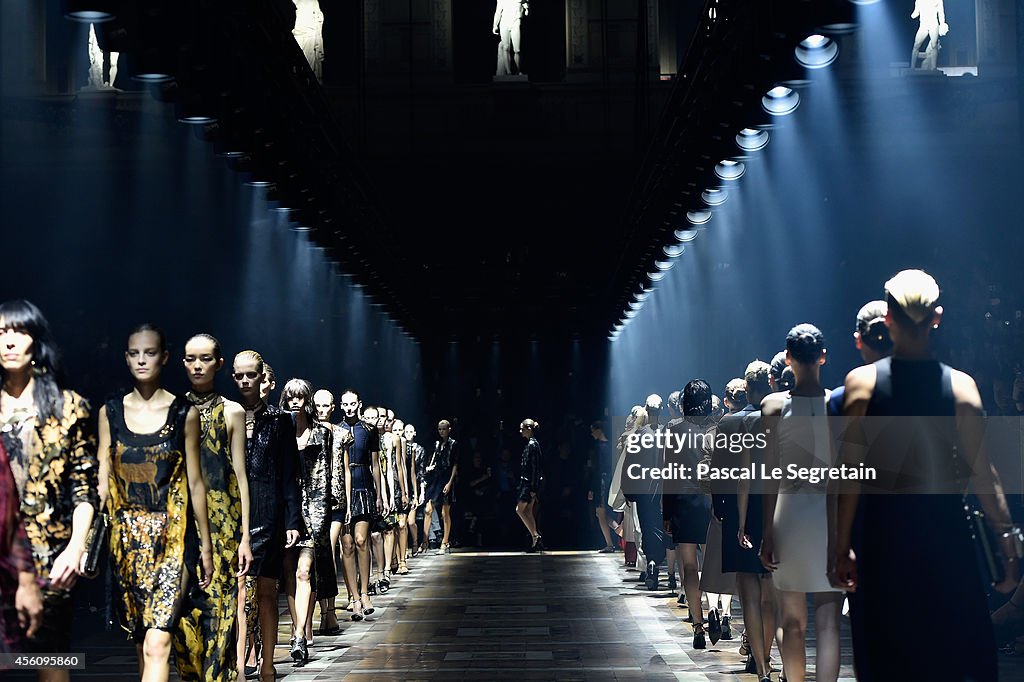 Lanvin : Runway - Paris Fashion Week Womenswear Spring/Summer 2015