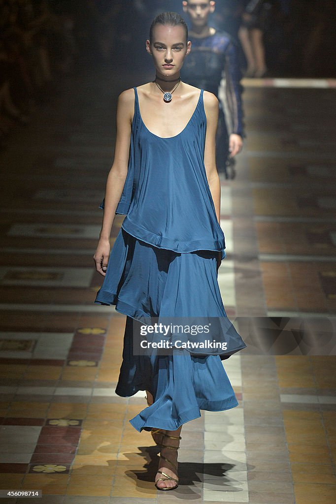 Lanvin - Runway RTW - Spring 2015 - Paris Fashion Week