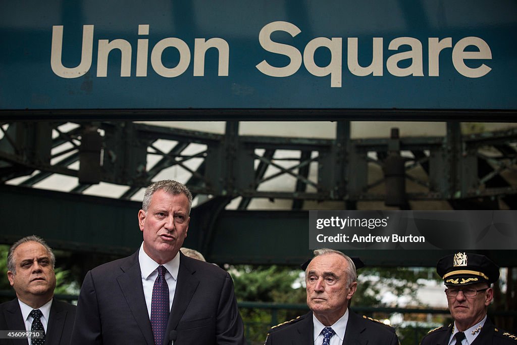 NYC Mayor De Blasio Holds Press Conference On Possible Subway Terror Threat