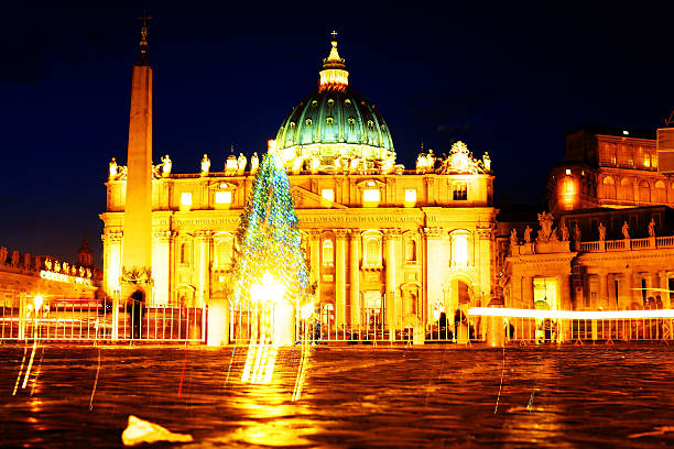 VAT: An Alternative View Of Christmas in Vatican