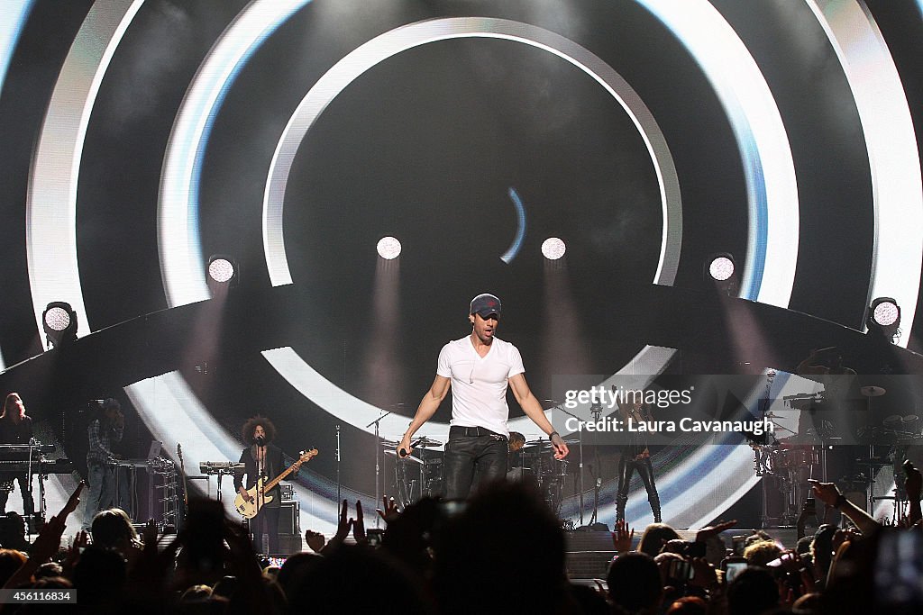 Enrique Iglesias And Pitbull In Concert - New York, NY