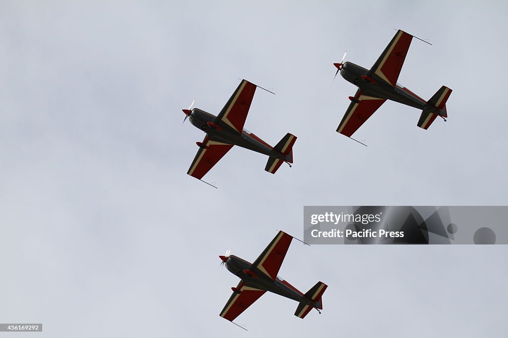 Three Extra EA-300Ls from the Royal Jordanian Falcons...