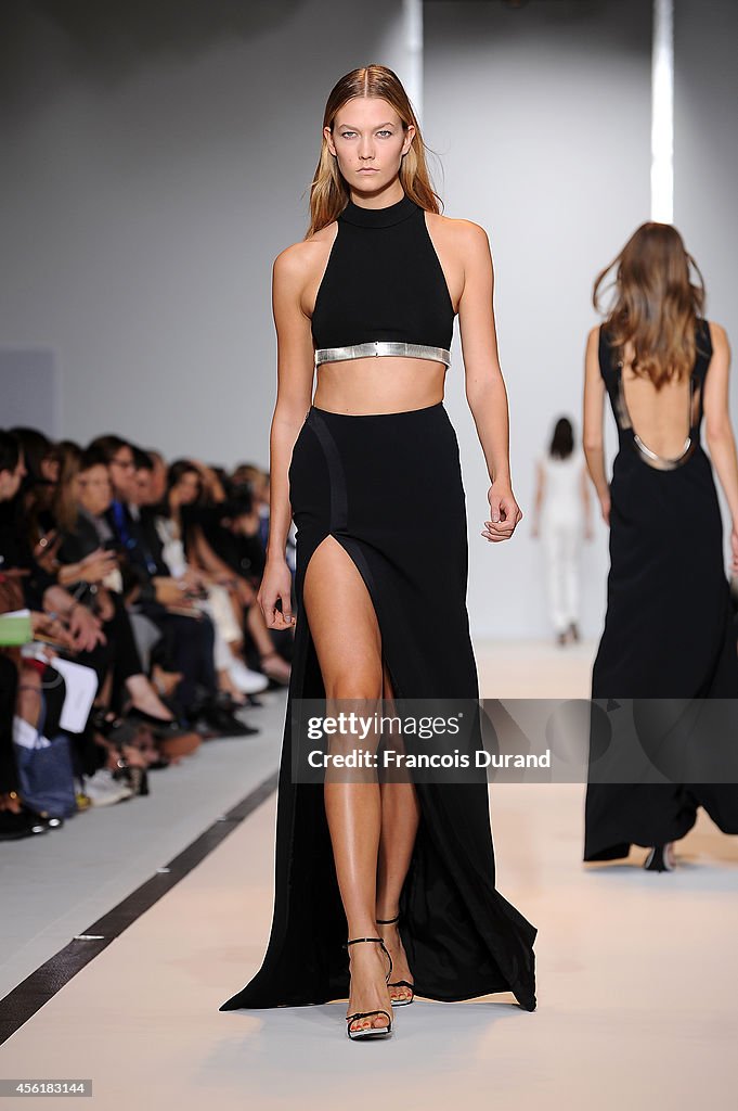 Mugler : Runway - Paris Fashion Week Womenswear Spring/Summer 2015