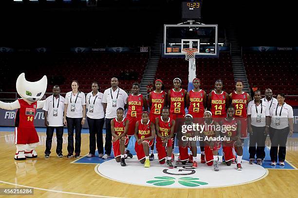 Angola's players Finesa Eusebio , Elsa Eduardo , Rosa Gala , Helena Viegas , Ana Goncalves , Artemis Afonso , Sonia Guadalupe , Luisa Tomas ,...