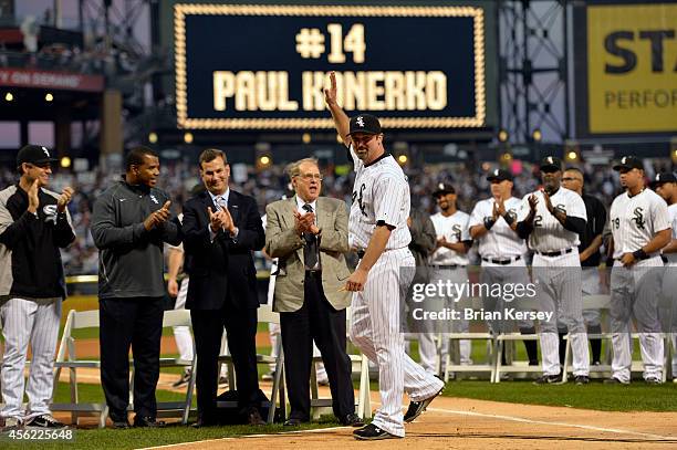 Manager Robin Ventura of the Chicago White Sox , White Sox Executive Vice President Kenny Williams, General Manager Rick Hahn, Chairman Jerry...