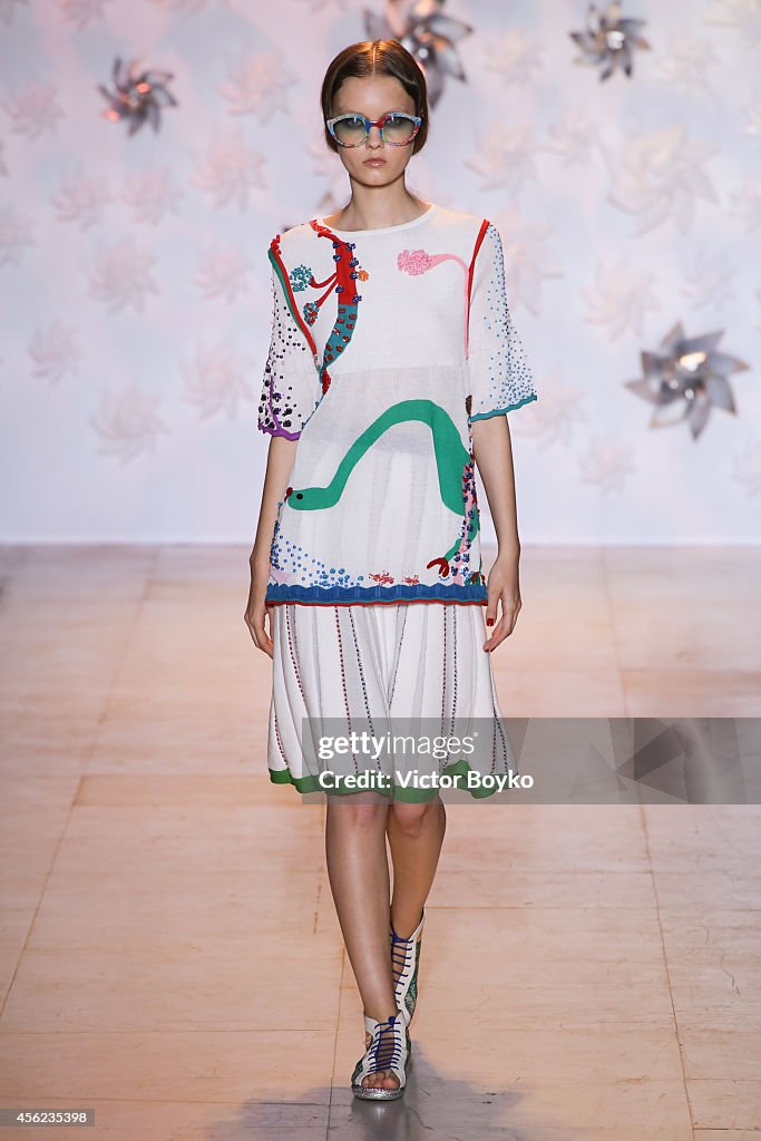 Tsumori Chisato : Runway - Paris Fashion Week Womenswear Spring/Summer 2015