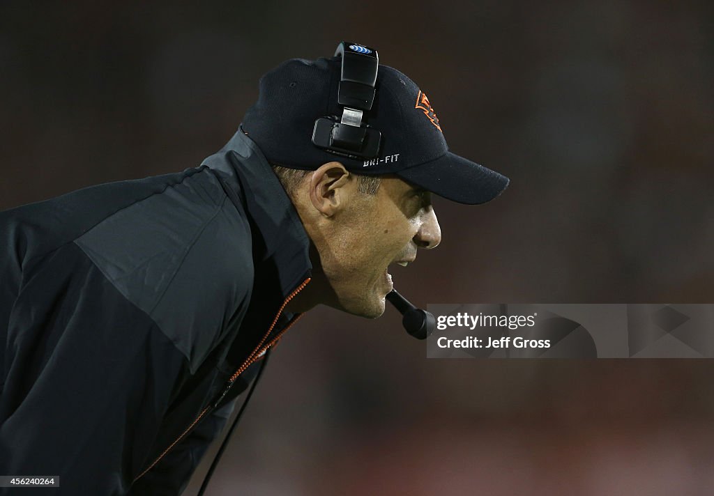 Oregon State v USC