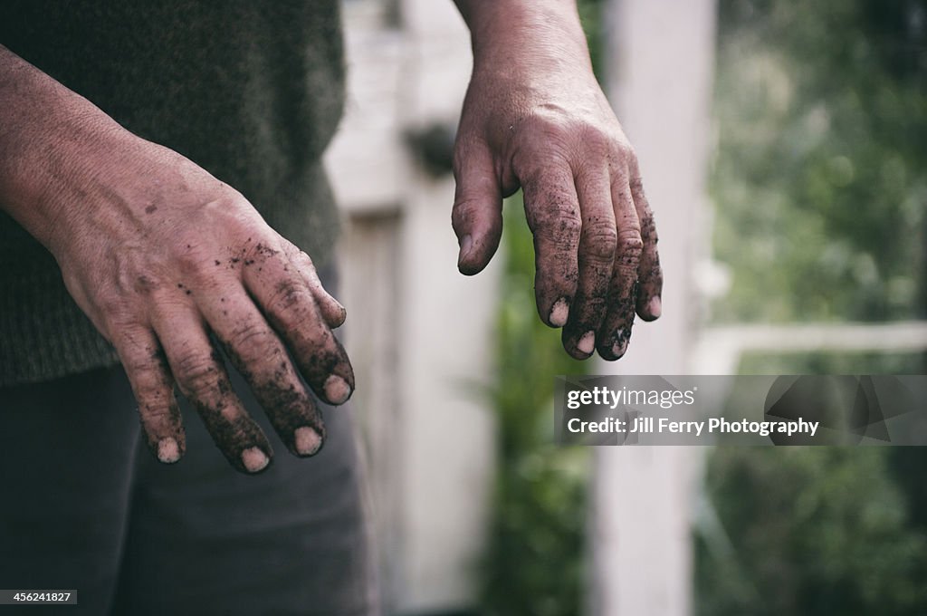 Dirty hands