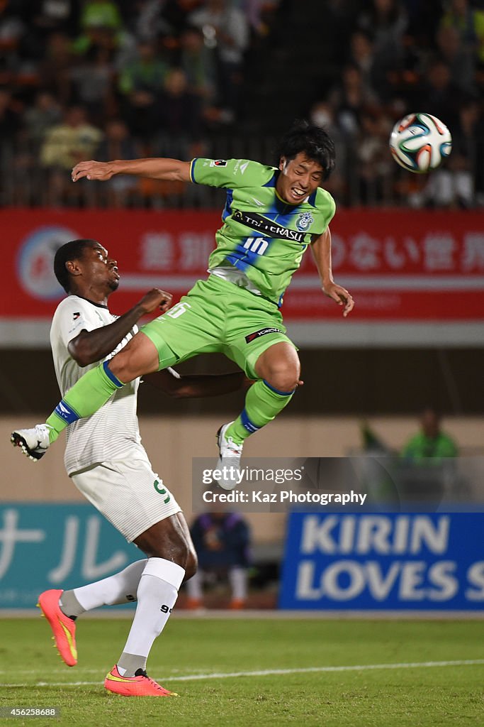 FC Gifu v Shonan Bellmare - J. League 2 2014